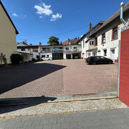פרנקפורט Gasthaus Zum Loewen מראה חיצוני תמונה