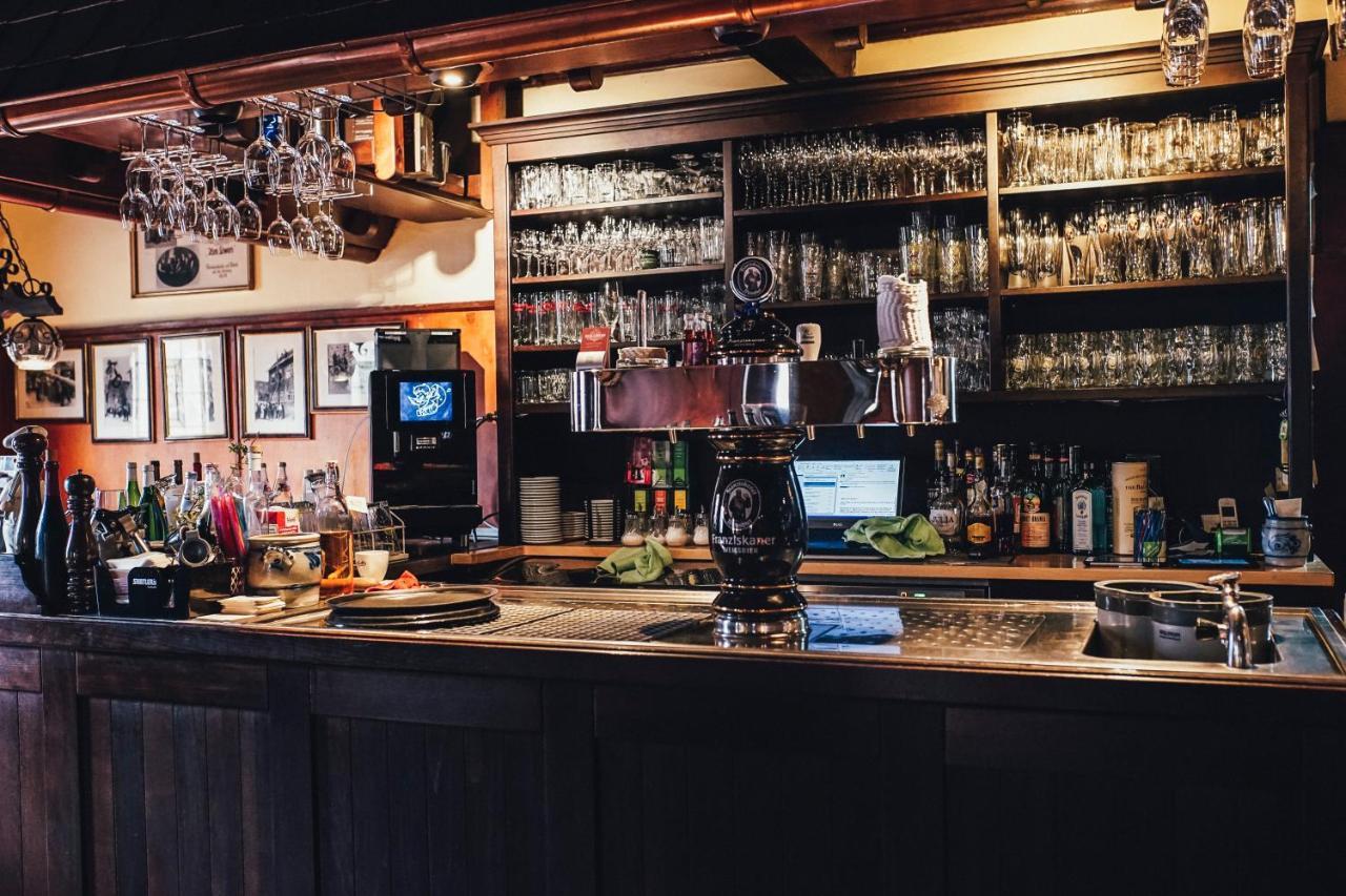 פרנקפורט Gasthaus Zum Loewen מראה חיצוני תמונה